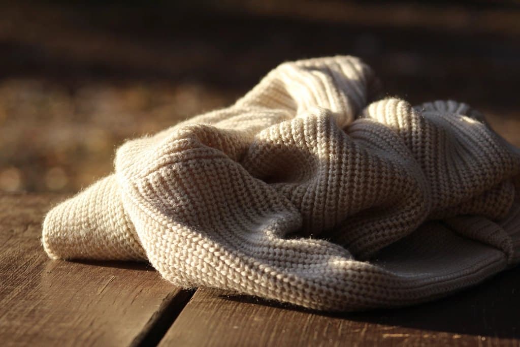 Sunlit Knit Throw